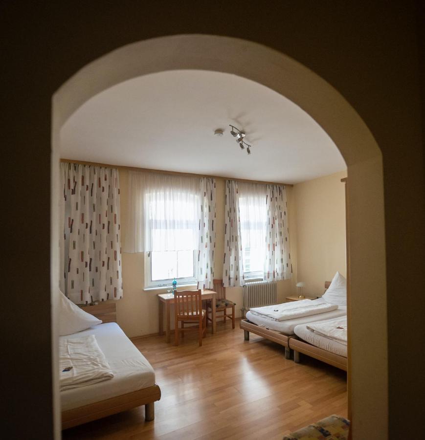 Spiranova Restaurant Und Hotel 3*